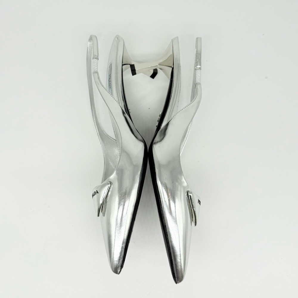 Prada Silver leather Spazzolato Triangle Logo 45mm Slingback Pumps Argento EU 39 - Picture 5 of 9